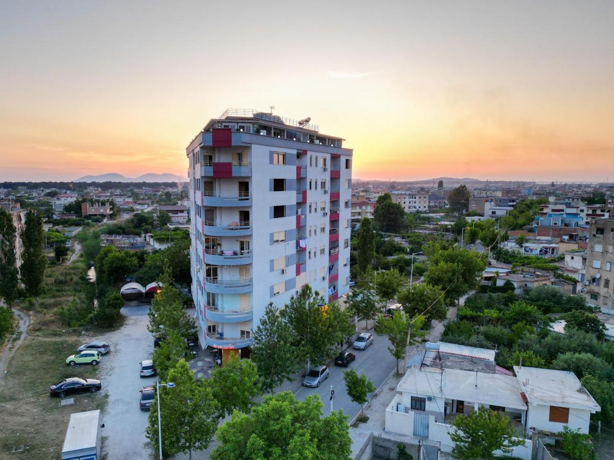 Queen Apartmets Avlonya Dış mekan fotoğraf