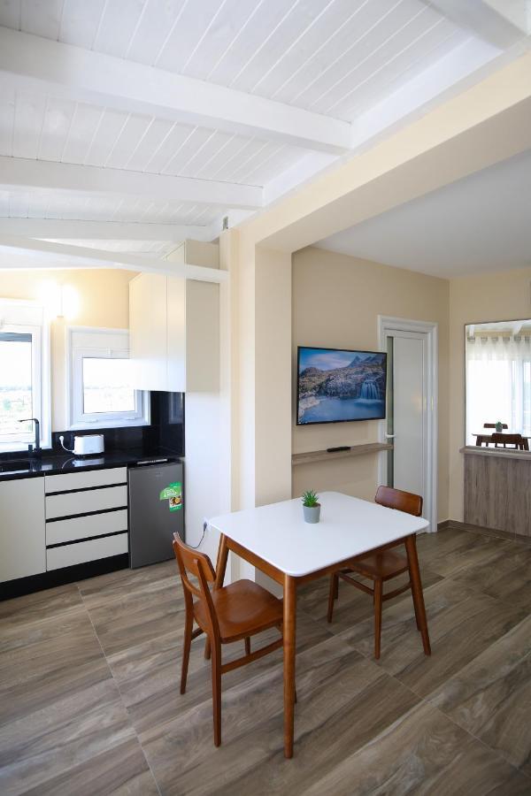 Queen Apartmets Avlonya Dış mekan fotoğraf
