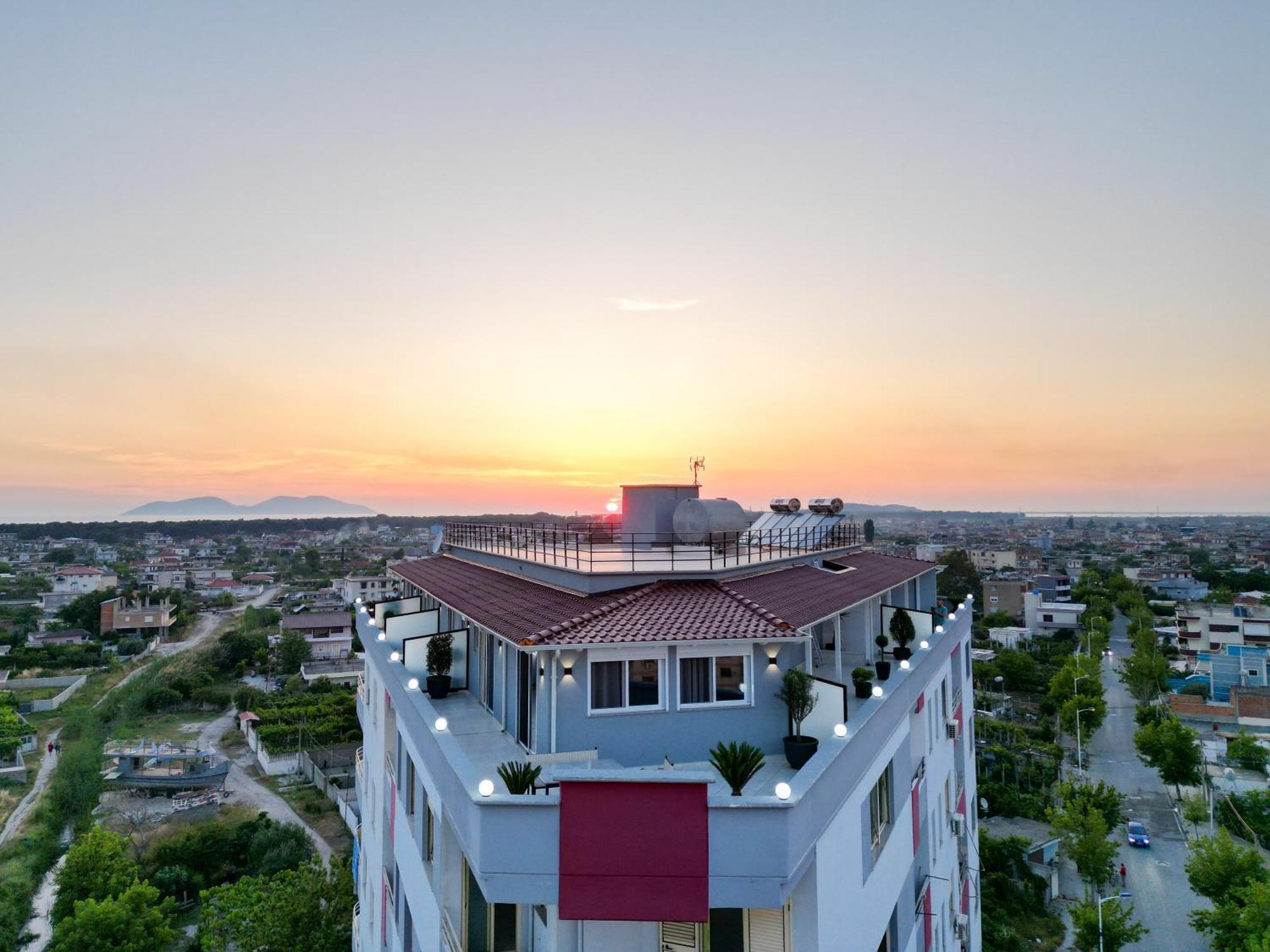 Queen Apartmets Avlonya Oda fotoğraf