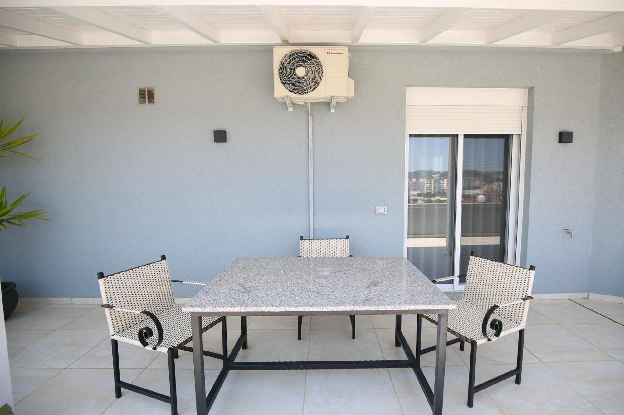Queen Apartmets Avlonya Oda fotoğraf